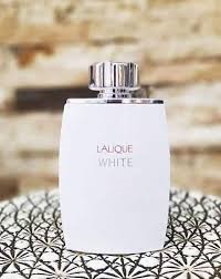 لالیک سفید، عطری مردانه و مدرن!